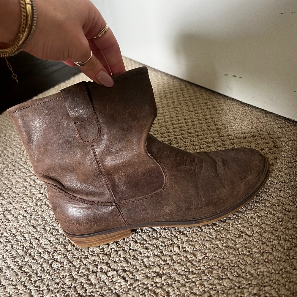 Lucky Brand. Distressed low western inspired boots. -  OFFERS WELCOME